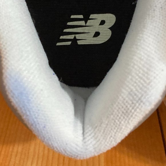 NEW! New Balance 57/40 Men Suede Training Shoes Sneakers Multiple Sizes - Picture 8 of 12